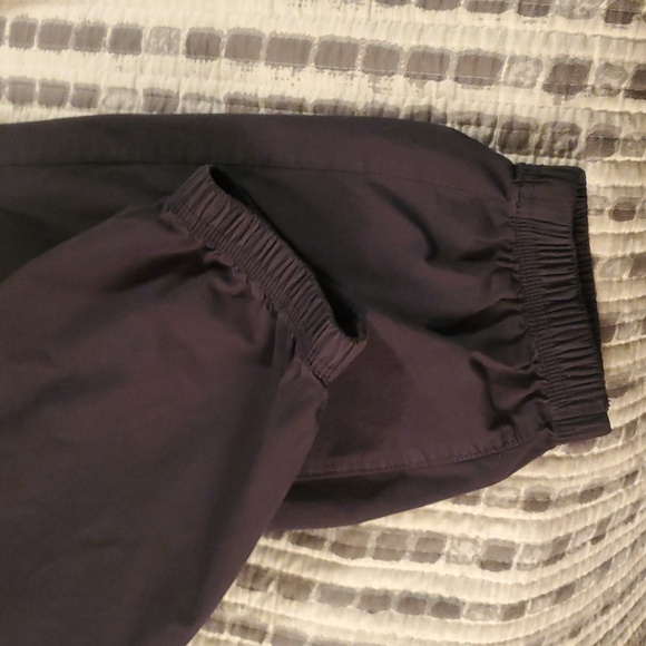 American Eagle Snappy Stretch Baggy Cargo Jogger Sz 10 Short - Picture 10 of 10